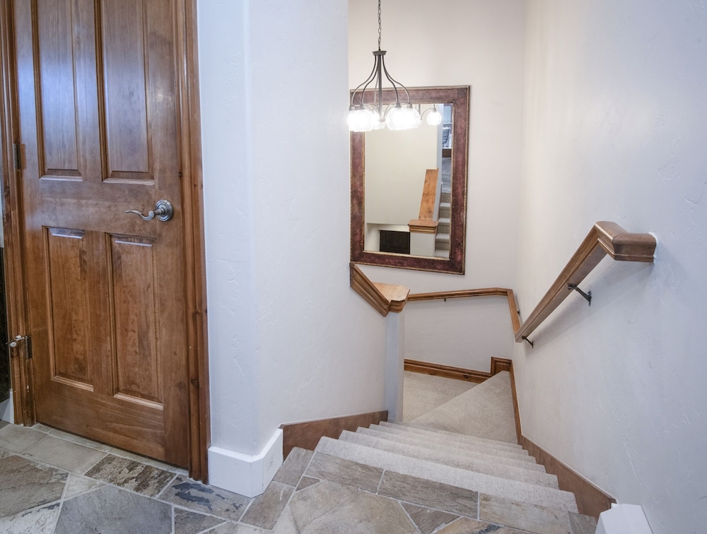 Brookside Townhome 103 3 Bedroom Townhouse