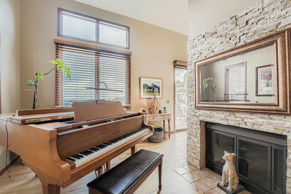 Chimney Creek 2 Bedroom Condo