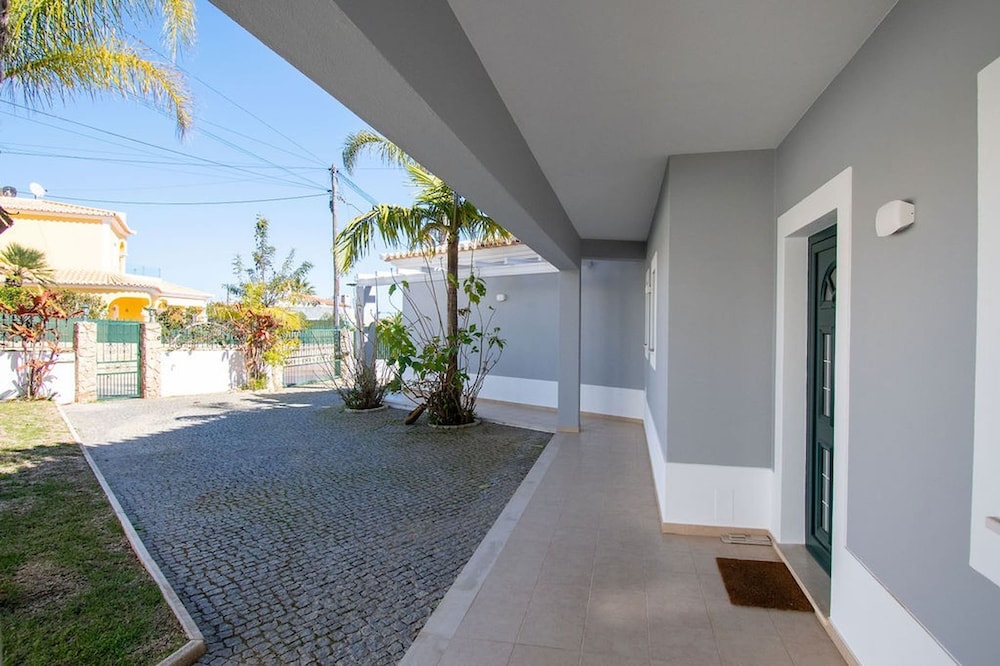 Albatroz Gorgeous Spacious Villa IN Carvoeiro