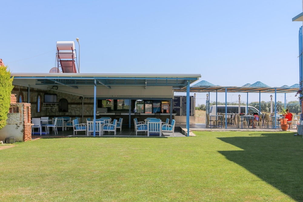 Sunset Village Apart Otel - Image 80