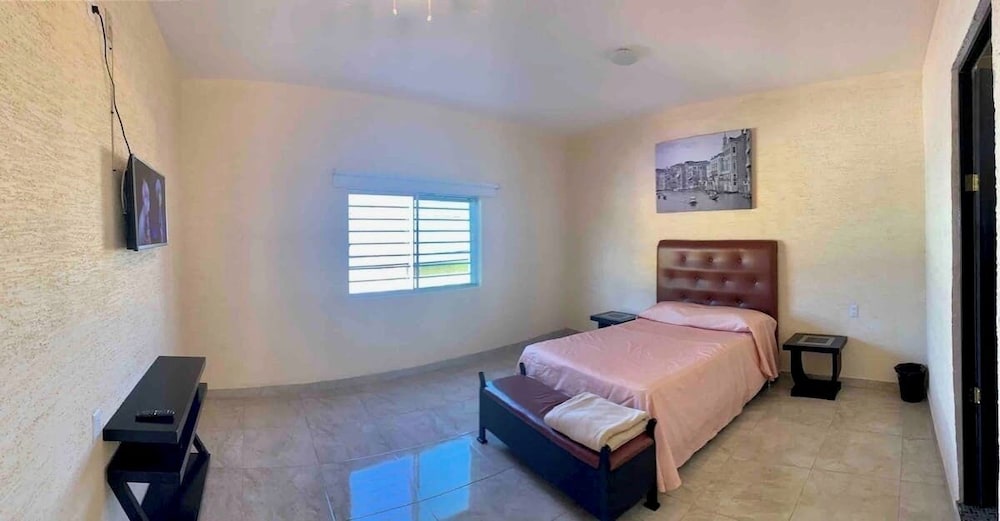 Casa San Rafael Guadalajara CENTRICO view 2