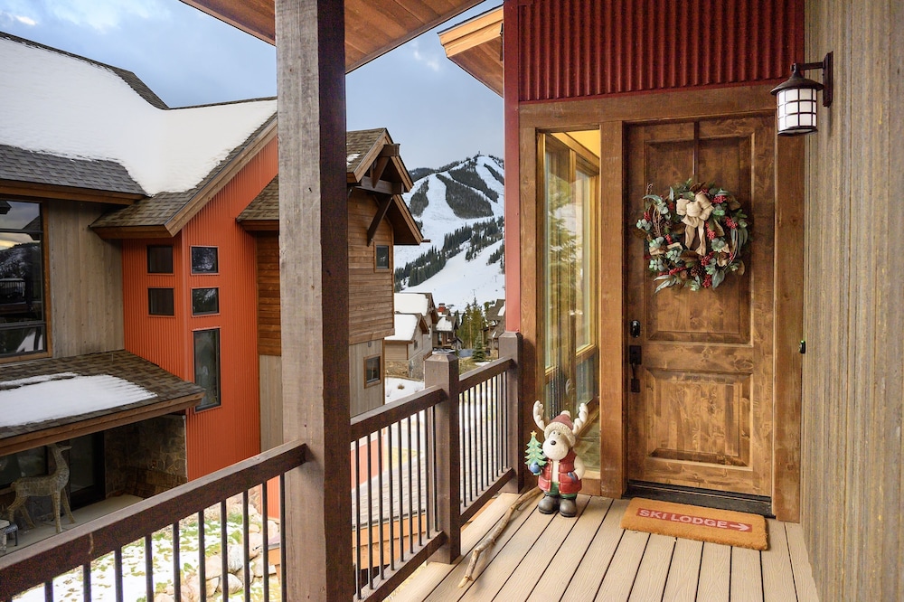 Summit Place At Lakota 4 Bedroom Townhouse by RedAwning - Property Image 13