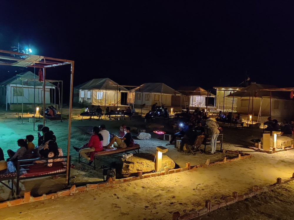 Savi Camps