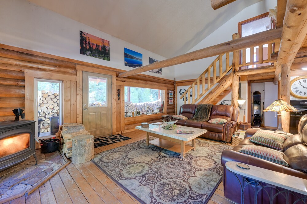Philipsburg Log Cabin - Direct Bike Park Access! view 2