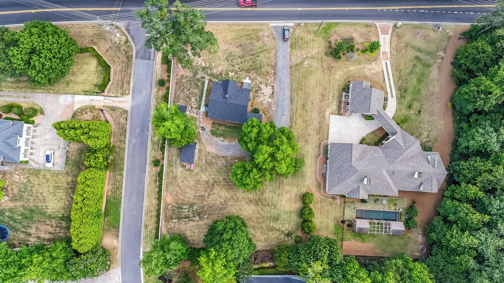 Kennesaw Cottage