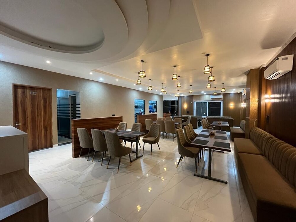 The Vrindavan Inn