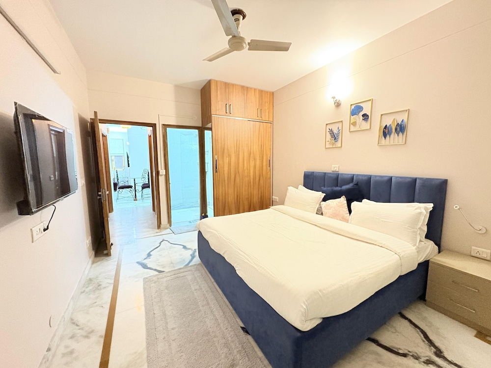 Luxury 2 Bedroom's Apartment