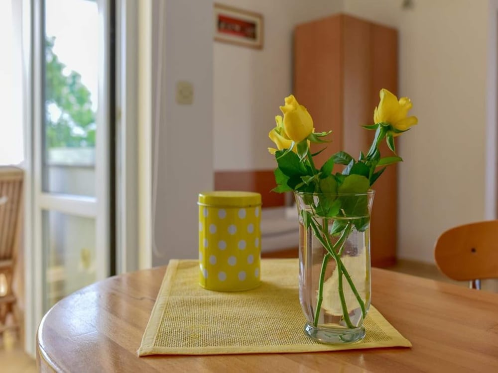 Homely Apartment in Sukošan near Sea view 4