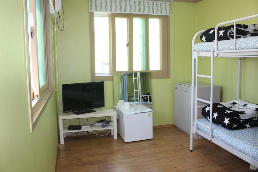 Dadam Guesthouse - Hostel