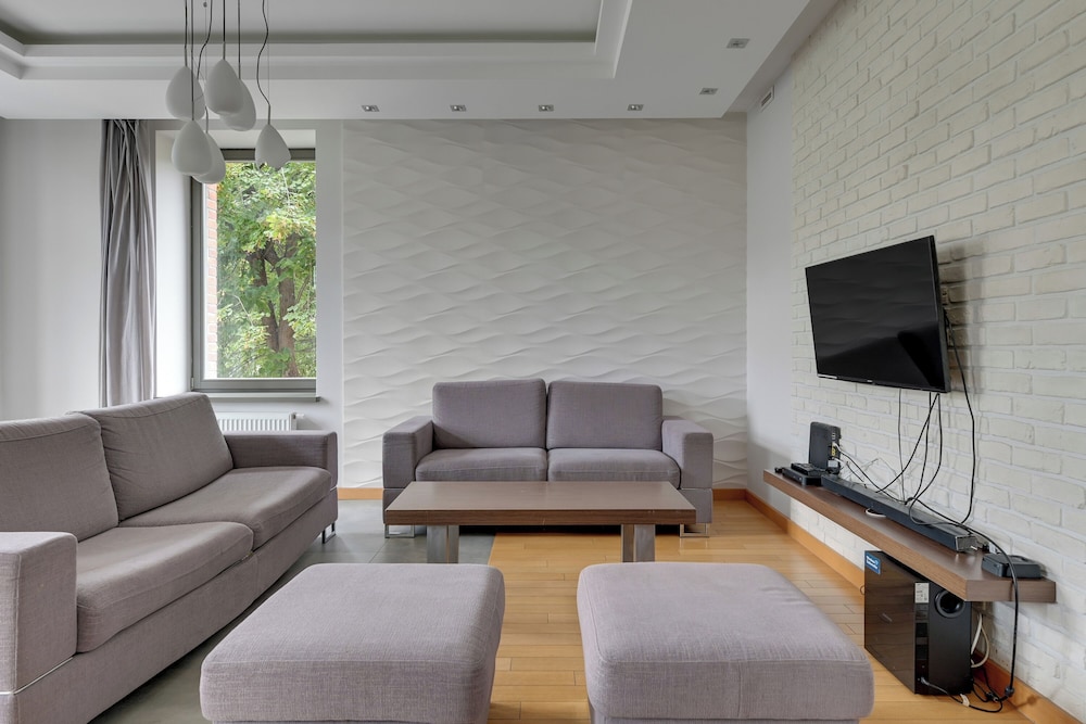 Tobiasza Residence by Grand Apartments