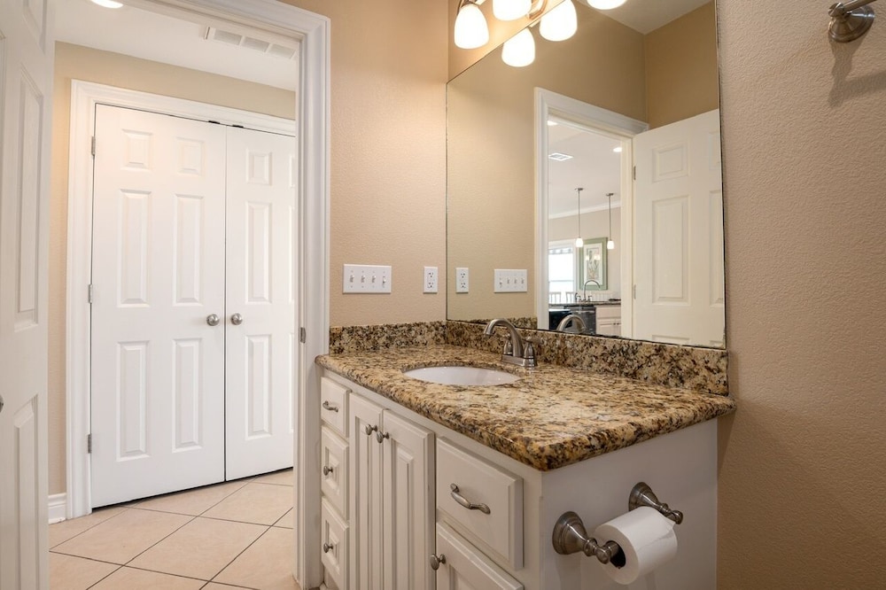 Deja View 3 Bedroom Home