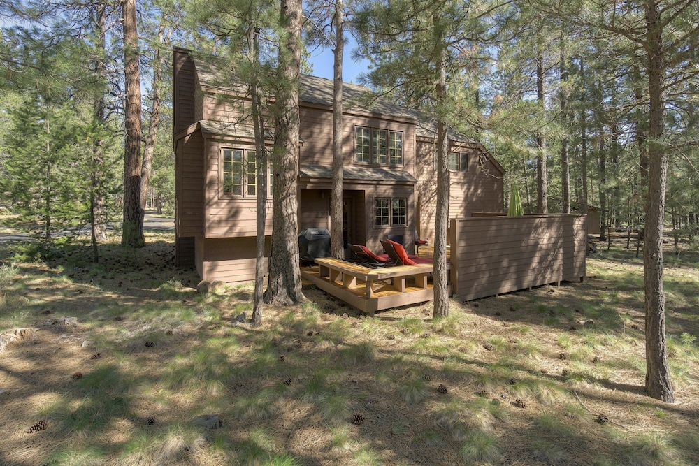 Diamond Peak 2 3 Bedroom Home
