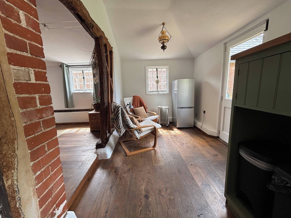 Countryside Cottage in Bulmer- Sleeps 6/7