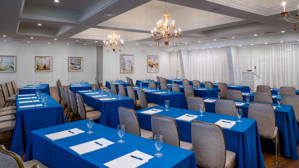 meeting & event spaces