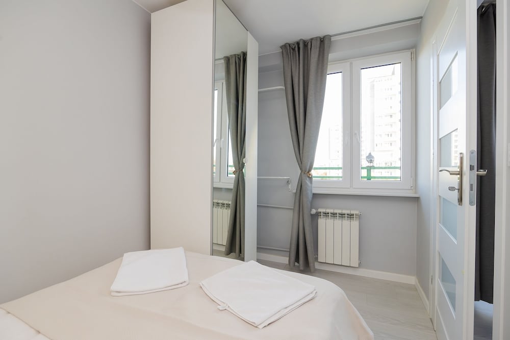ShortStayPoland Batorego B139 view 3
