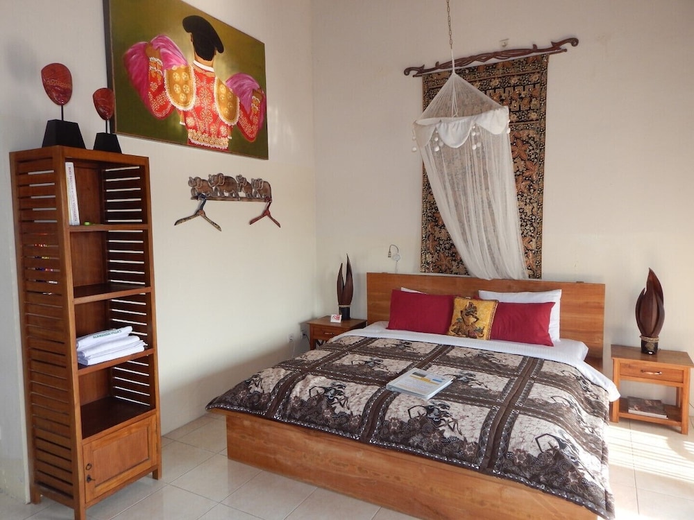 Alamanda Family Villas & Pool
