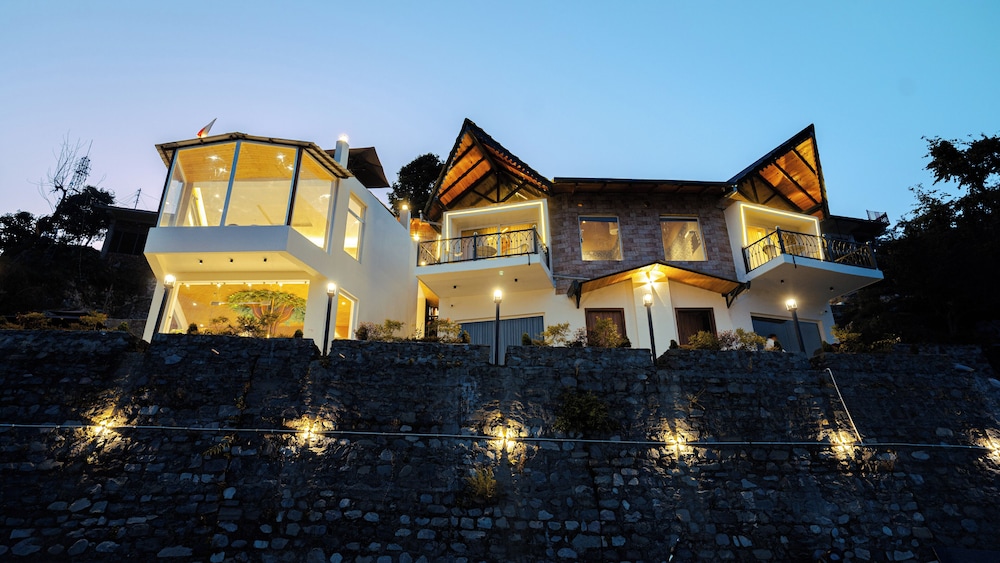 The Barns Resorts