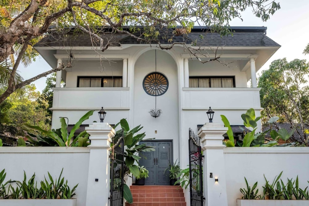 Lux 3BR Villa in Siolim 4km to Beach Wadi House