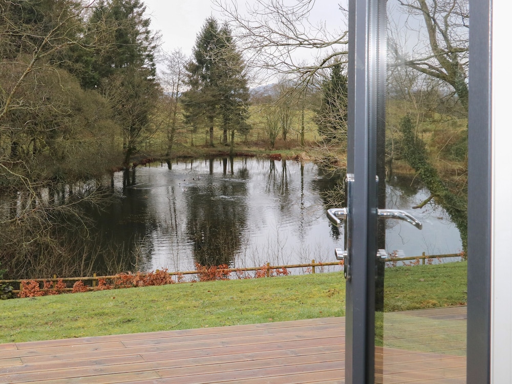 Tarn Lodge