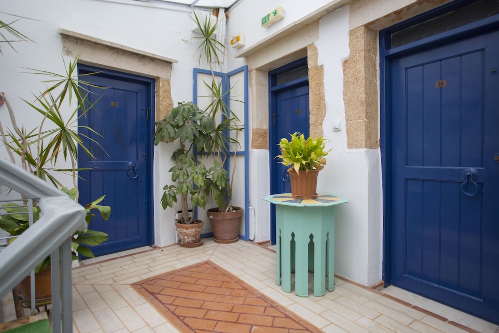 Nostos Hotel 44