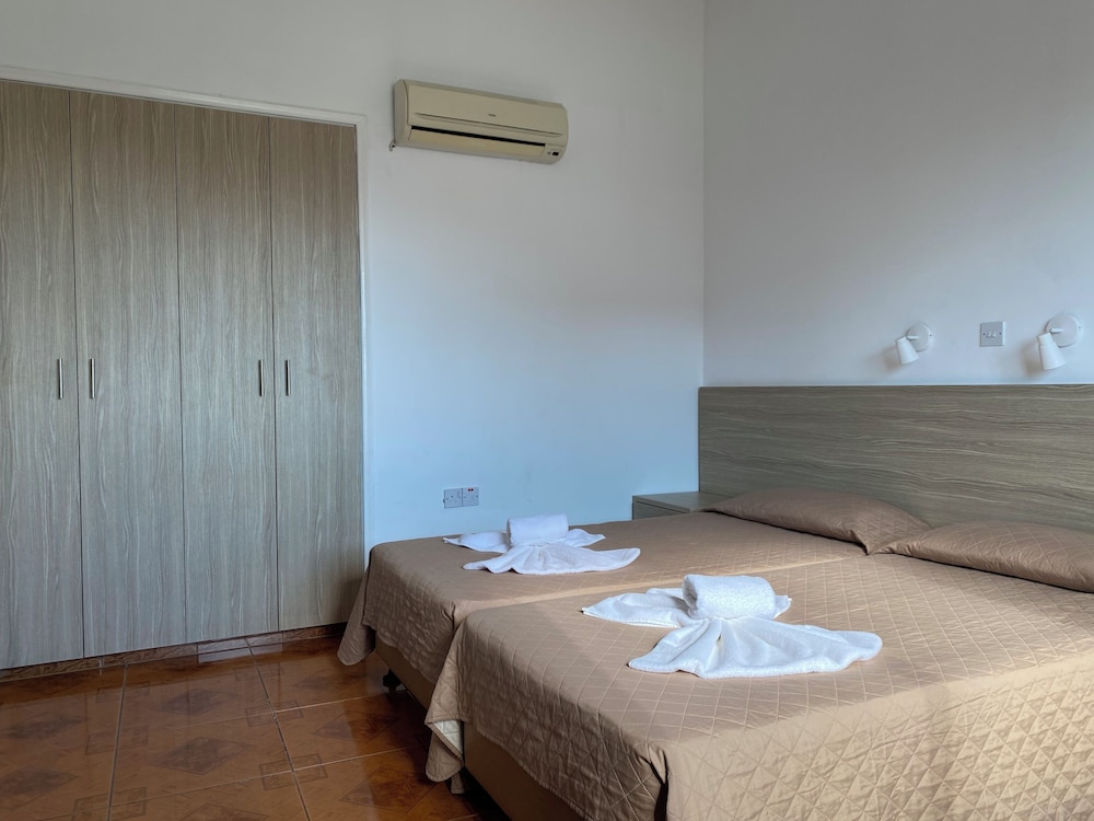 Alexia Hotel Apartments