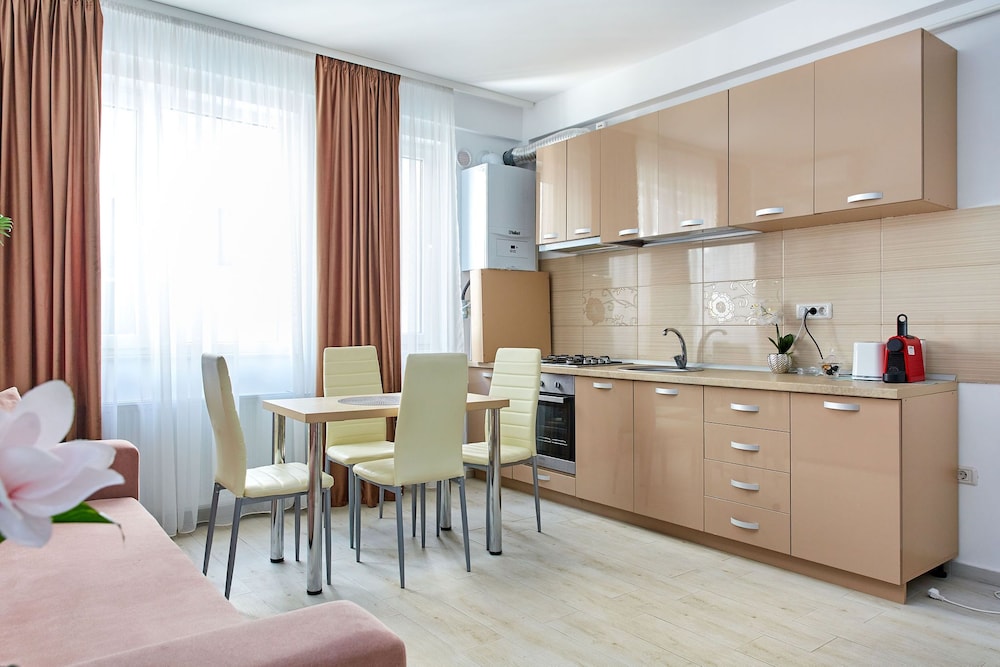 Photo 80