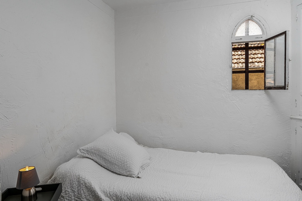 Maison Carles BnB