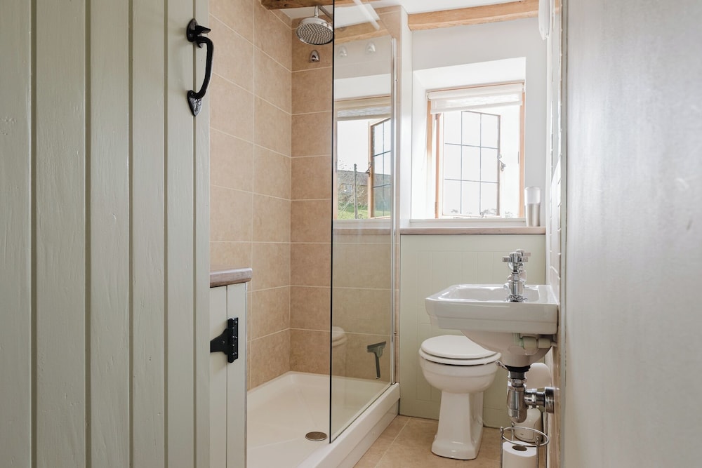 Sweetheart Cottage-Cosy 2BD in Cotswolds