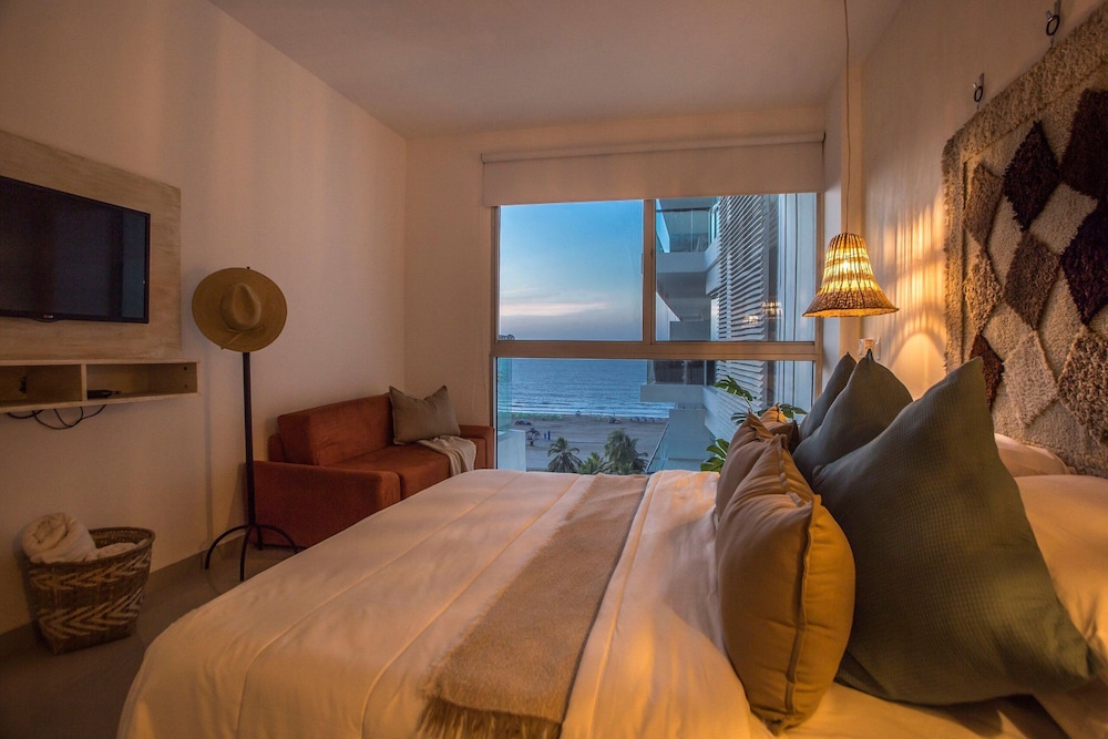 Condominio frente al mar Morros Ultra