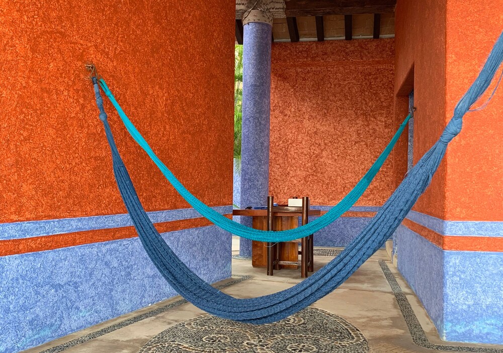 Lujosa Casa de 4 Recámaras con Alberca
