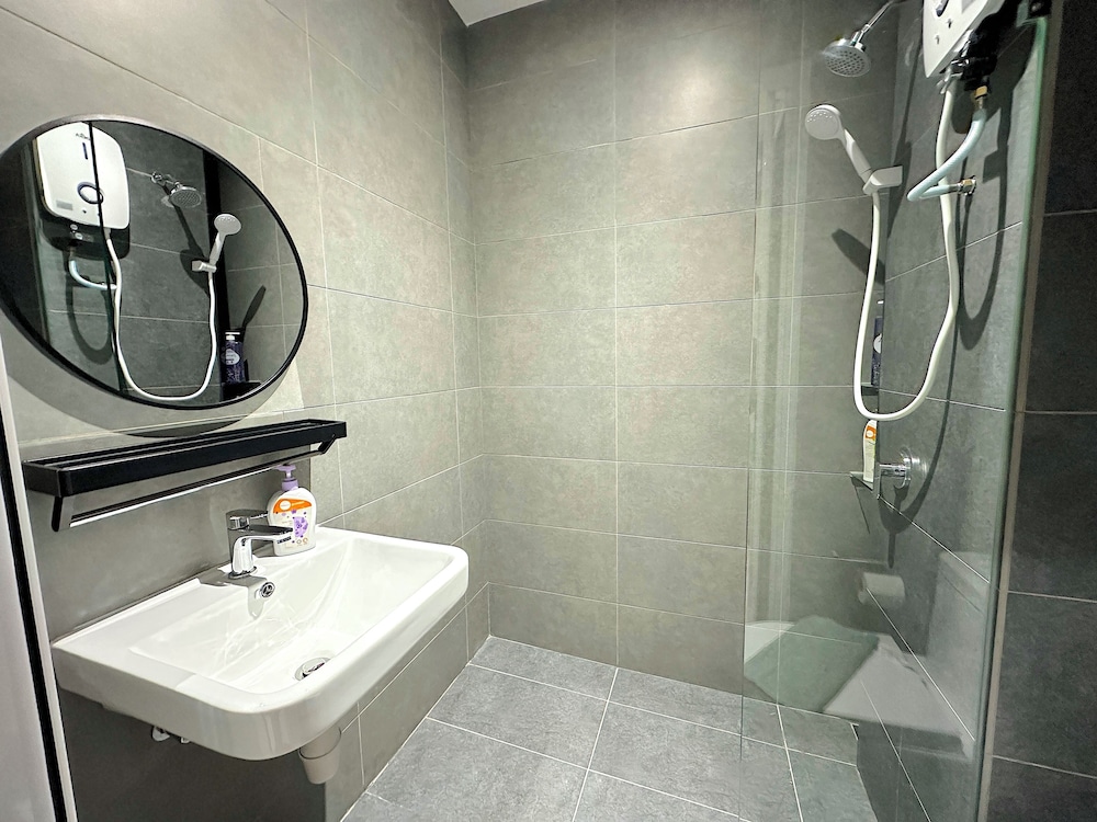Neu Suites By Serenity Vacation Homes