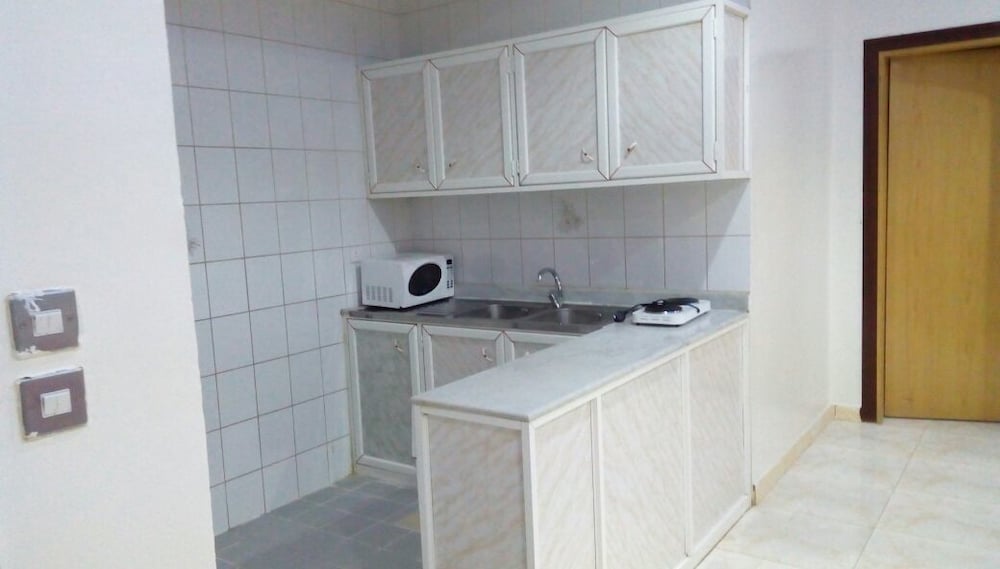 Al Raha Garden Furnished Apartments 2