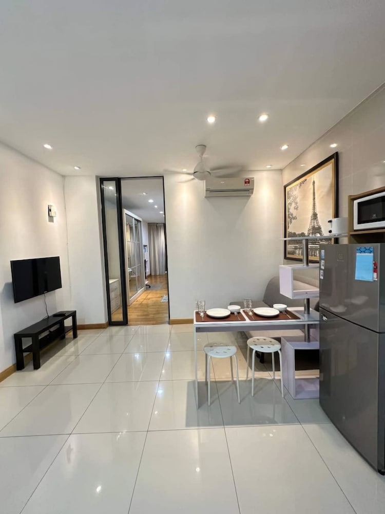 KL Staycation Gateway Residences