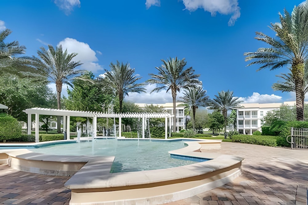 Modern 3BR Condo Reunion Resort + Pool Access
