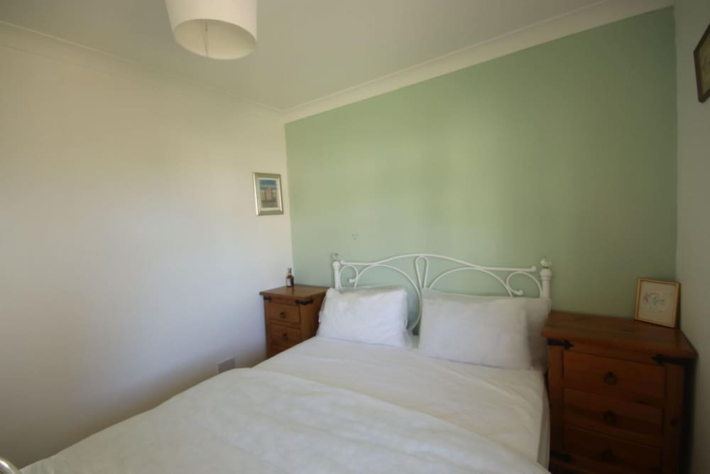 43G Medmerry Park 2 Bedroom Chalet view 4