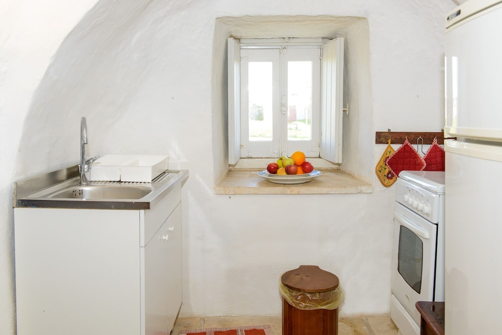 B b Masseria Pozzo Tre Pile Dates Back to the Eighteenth Century view 5