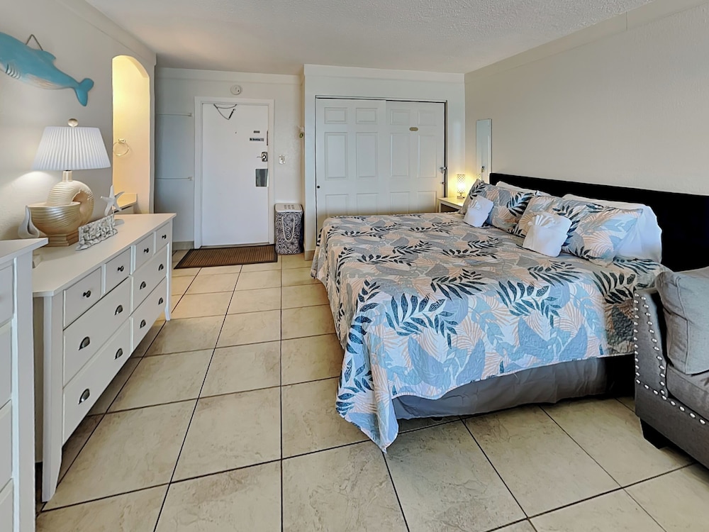 Ocean Jewel 363