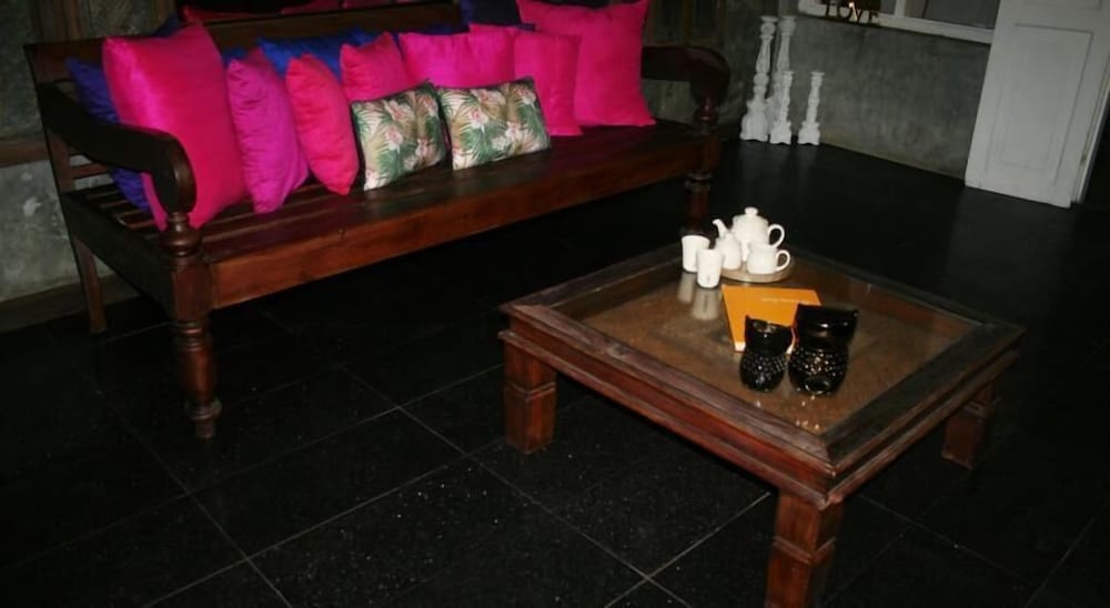 Eight The Residence Ambalangoda