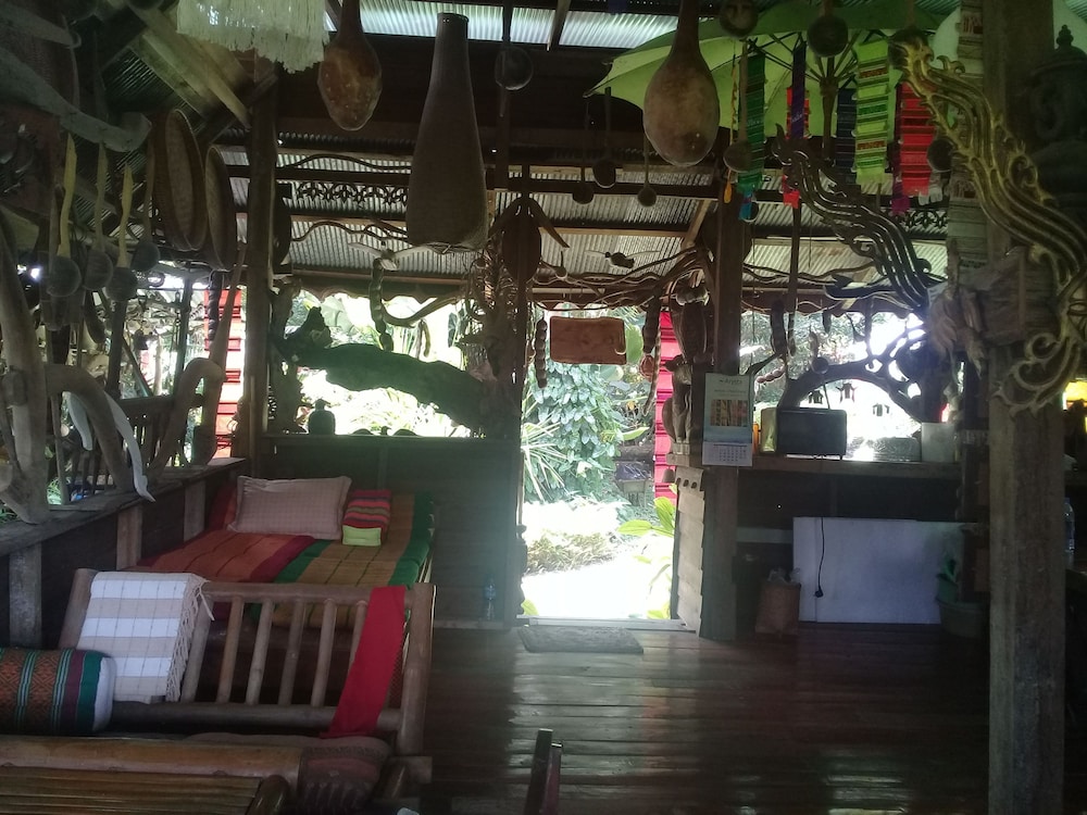 Baan Suan Jantra Home Stay