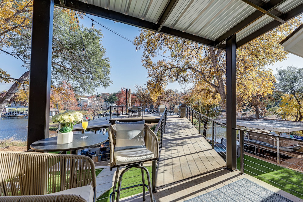 Marble Falls Vacations - Pet-friendly Lake LBJ Retreat w/ Deck Hot Tub! - Property Image 16
