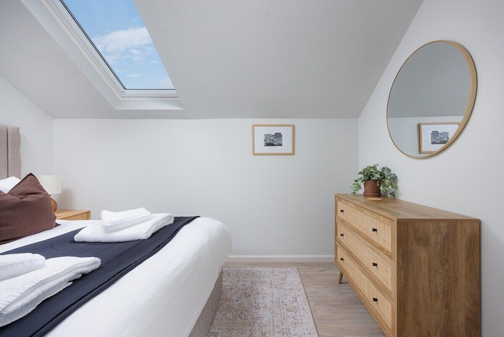 Luxury Penthouse 2 bed Apartment