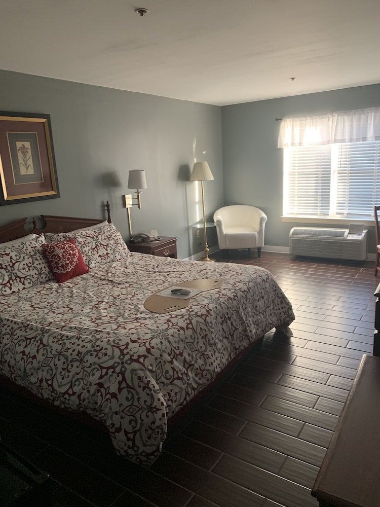 French Quarter Inn