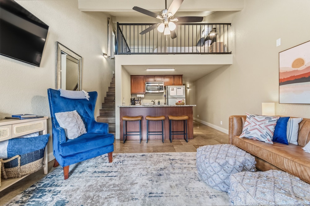 Clearwater Golden Escape On Lake Hamilton 2 Bedroom Condo