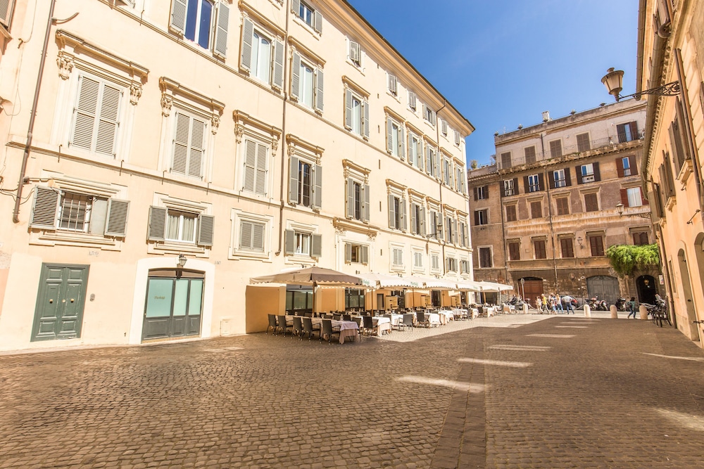Your Suite Rome