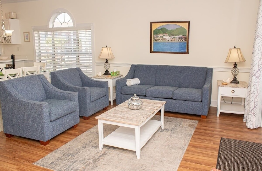 Magnolia Place 4703-202 2 Bedroom Condo