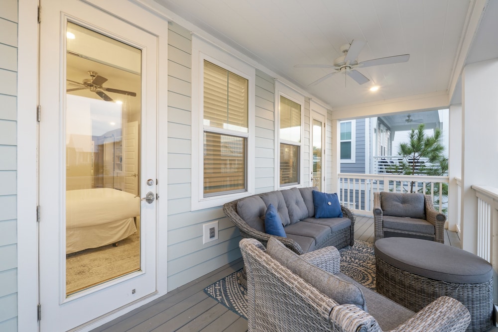 Prominence on 30A by Panhandle Getaways
