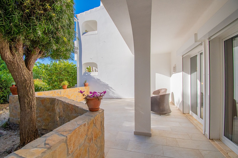 99 ADM Casa Mendes Fabulous Townhouse With Share