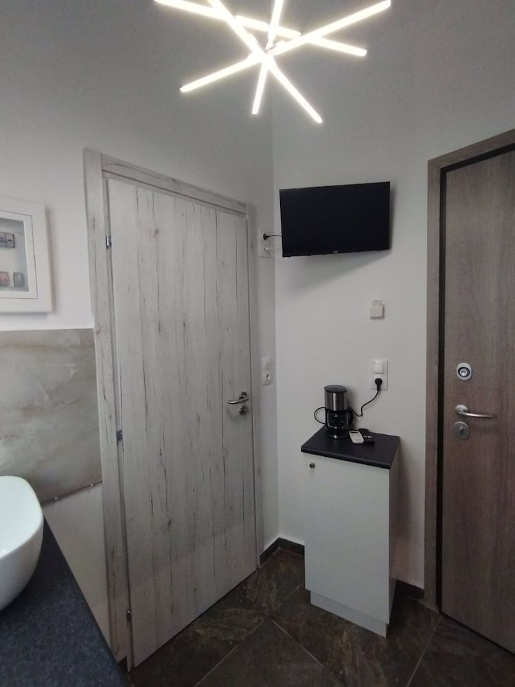 Athina Central Apartment