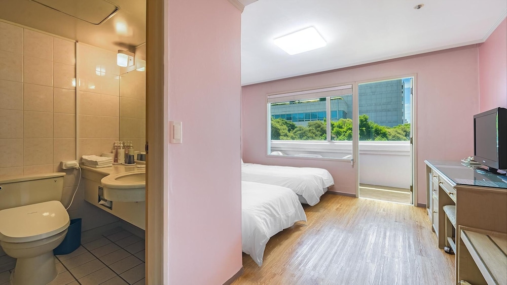 hotel room