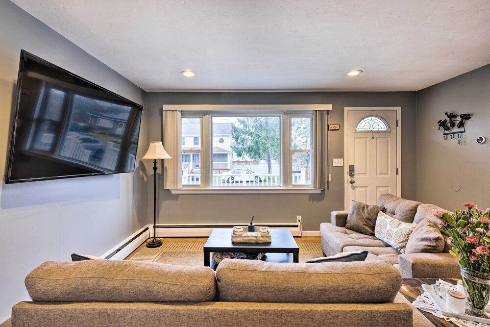 Charming Rocky Point Home 1 Mi to Beach! - Property Image 15